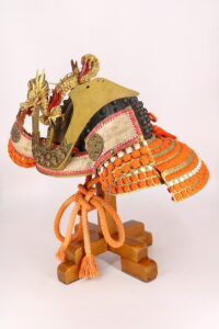 001. Самурайский шлем "Кабуто"
