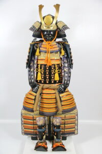 03. Самурайский доспех До-мару (胴丸).