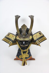 04. Самурайский шлем "Кабуто с маской мэмпо"