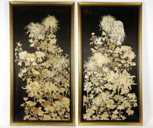 129. Пара панно «Хризантемы»