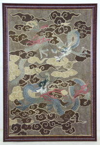 142. Панно «Драконы воздушной стихии»