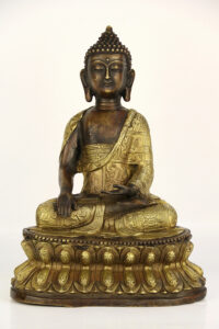 230. Скульптура Будды Шакьямуни