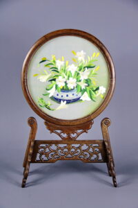 262. Декоративный экран «Лилии»